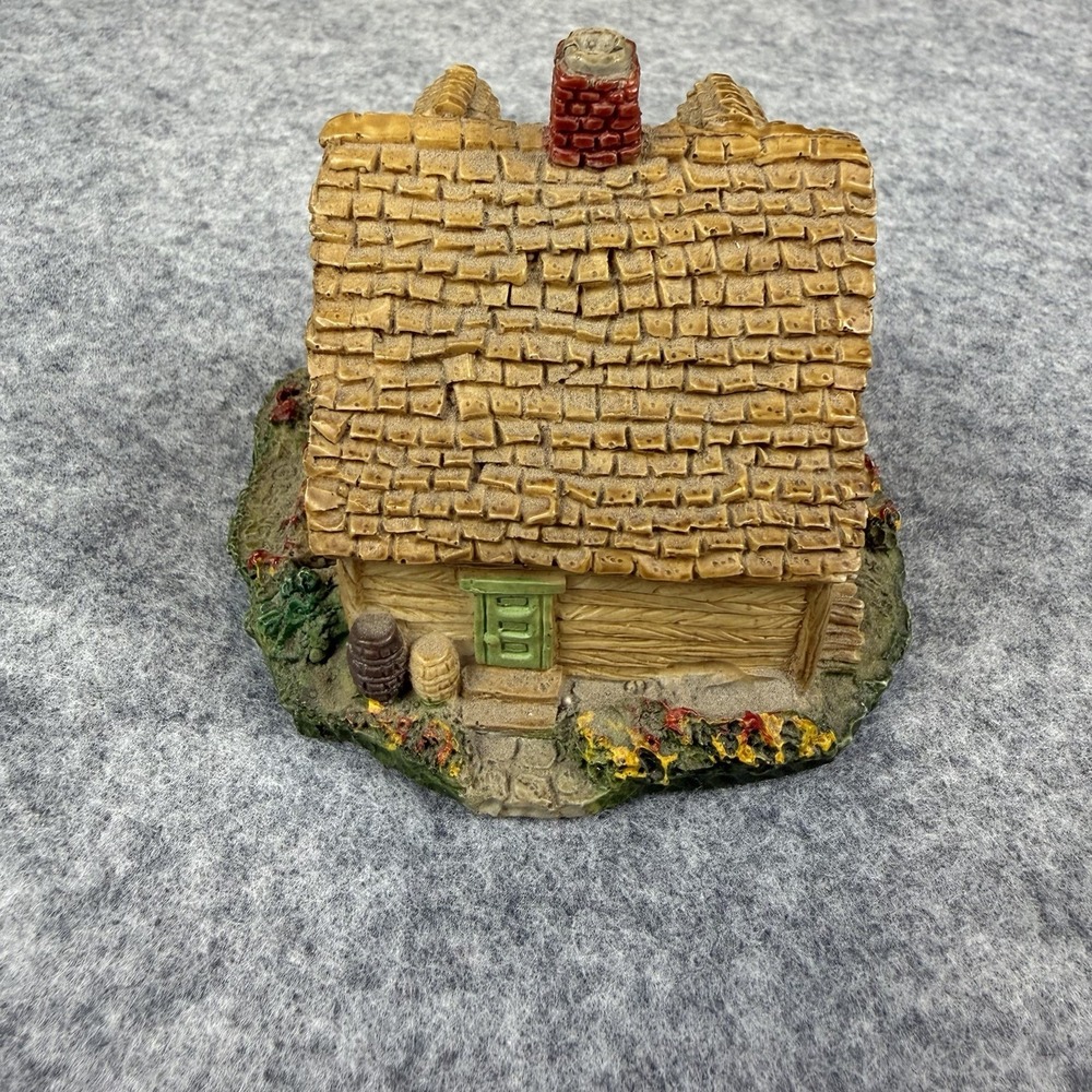 Vtg 1987 Dept 56 New England Miniatures General Store Porcelain Village House - Picture 5 of 9